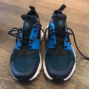 Men’s Nike air huarache ultra